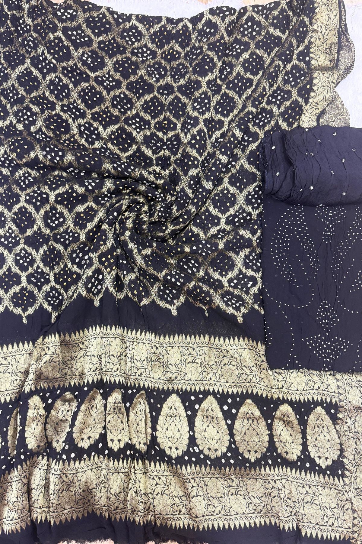 Black Bandhej Elegance – Pure Georgette Banarasi Suit Set