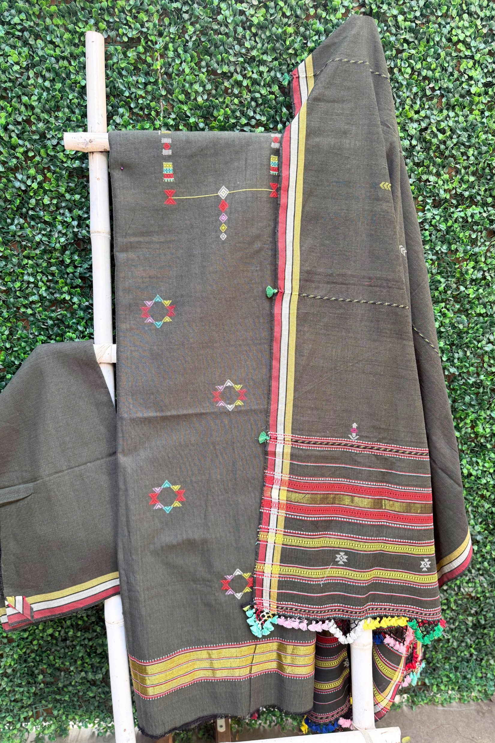 Mehendi Green-Golden Border Bhujodi Kala Handwoven Cotton Set