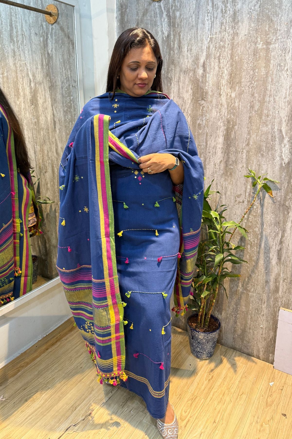Blue-Tassel Work Bhujodi Kala Handwoven Cotton Set