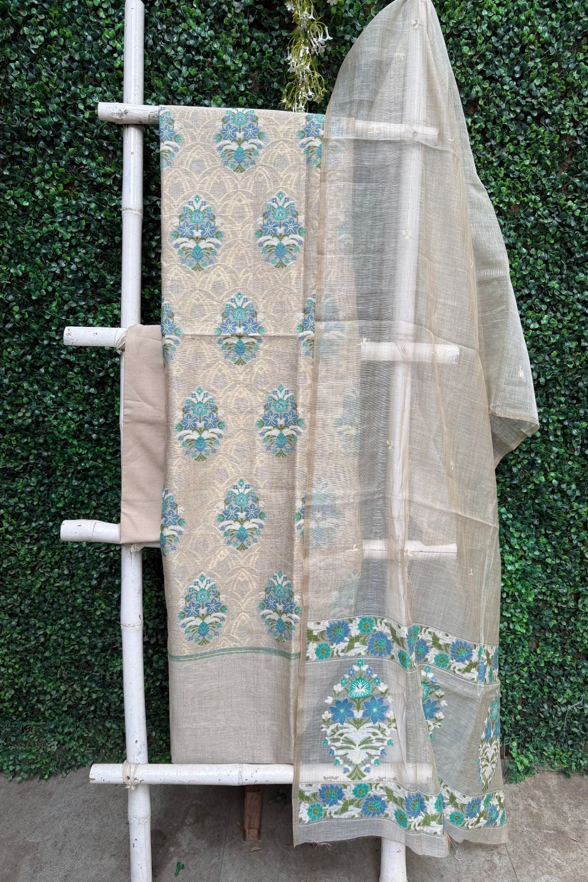 Chanderi Linen Jamdani Suit Set - Beige & Blue