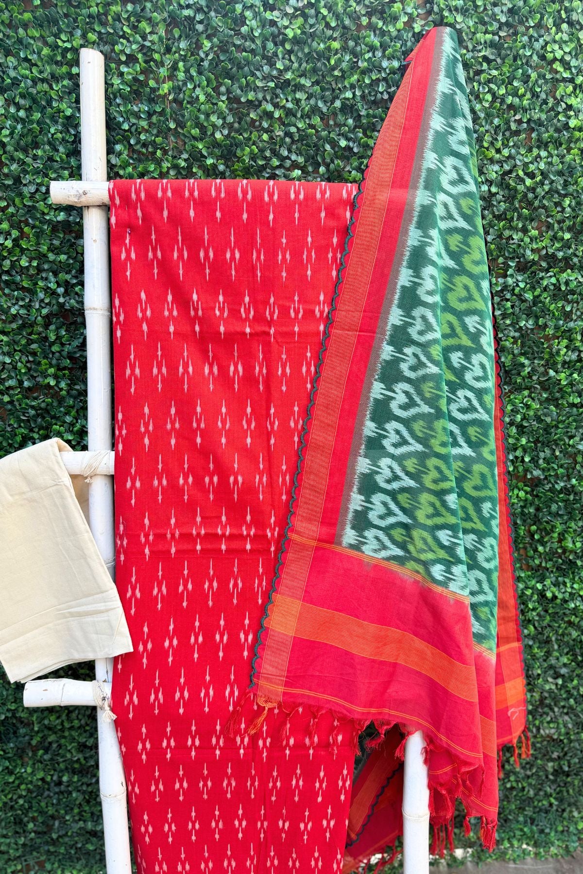 Handcrafted Ikkat Elegance – Red & Green