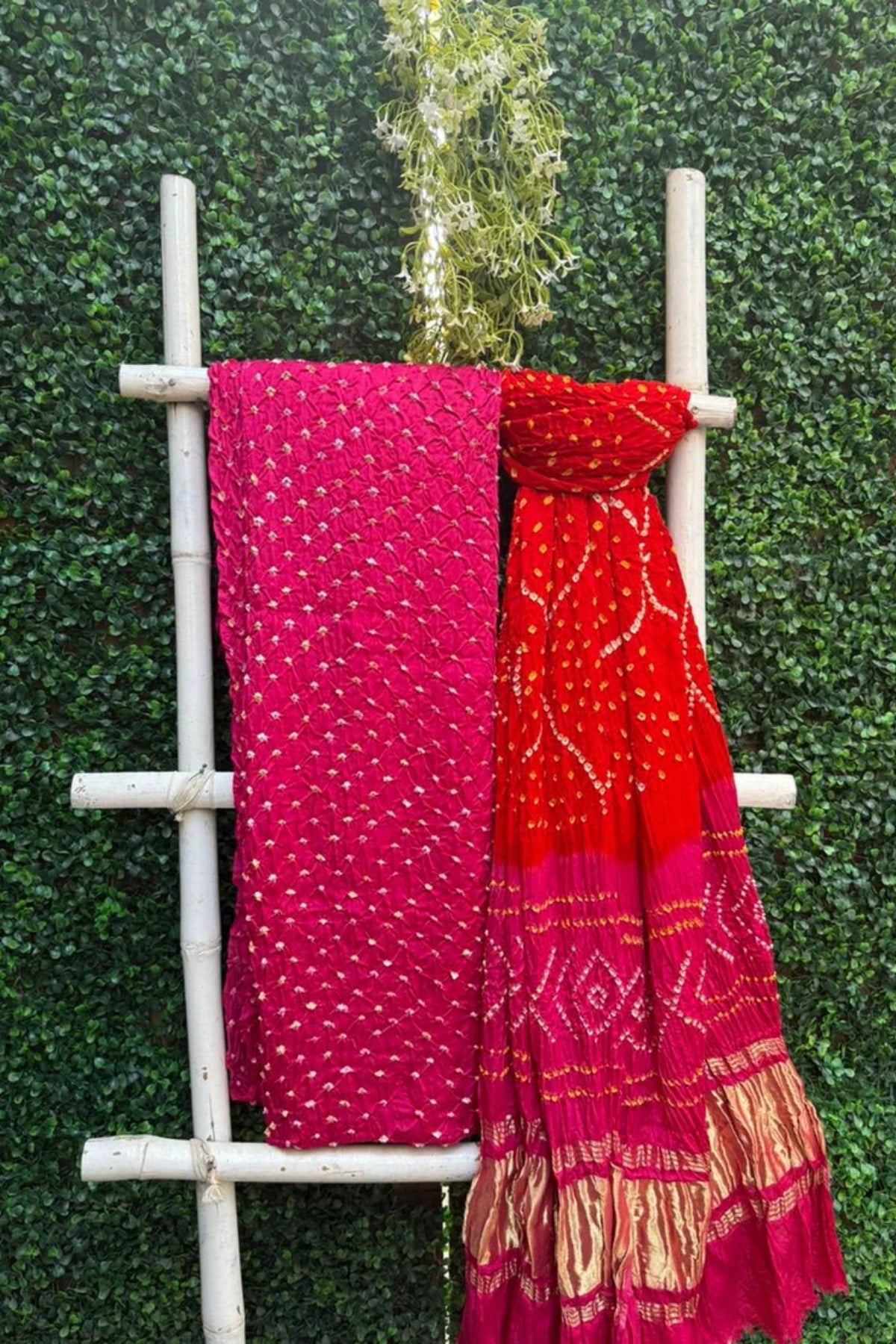 Pink & Orange Lagadi Patta  Bandhej Elegance