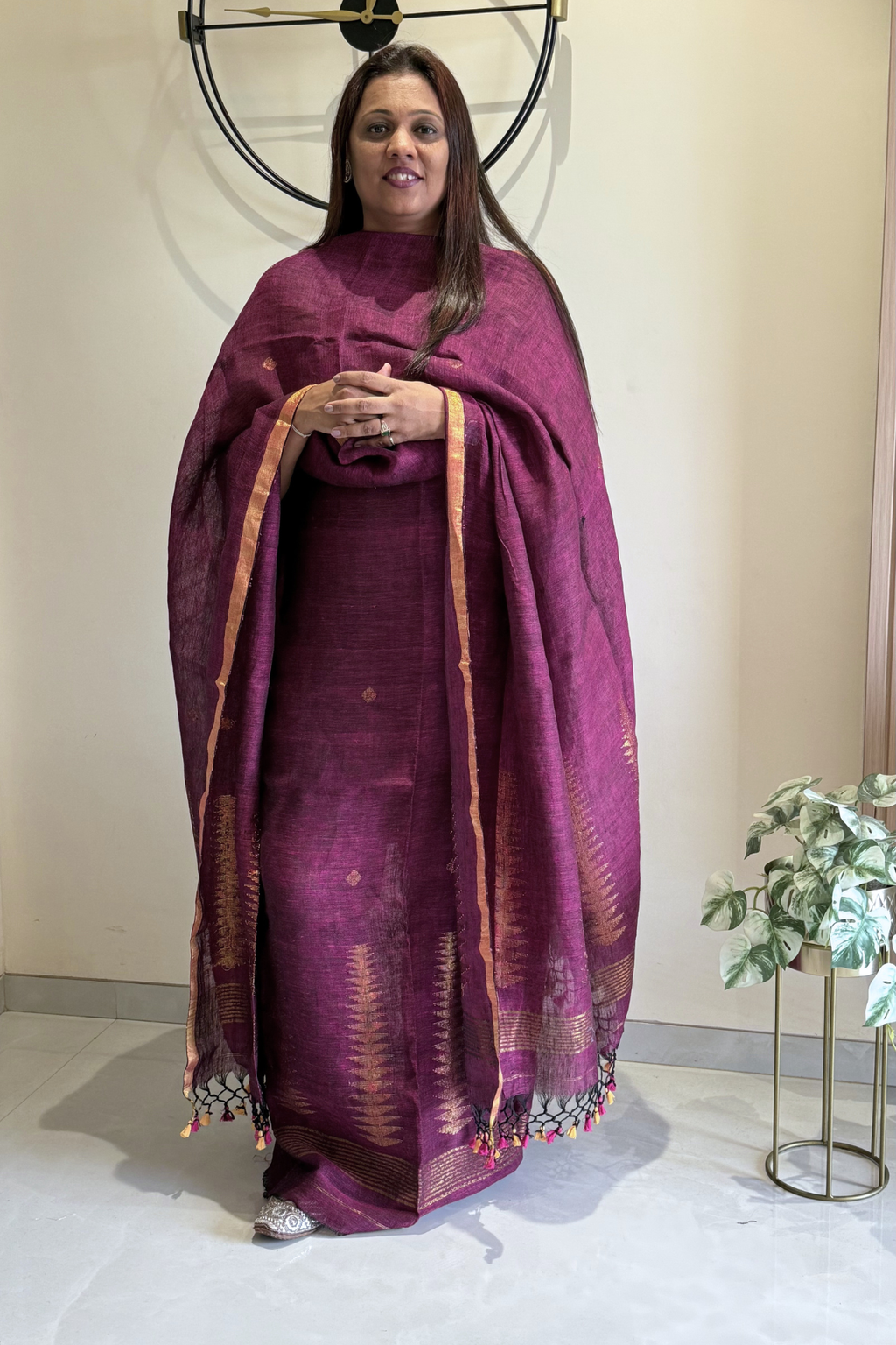 Jayshree Linen Jamdani 2 Pc Set – magenta