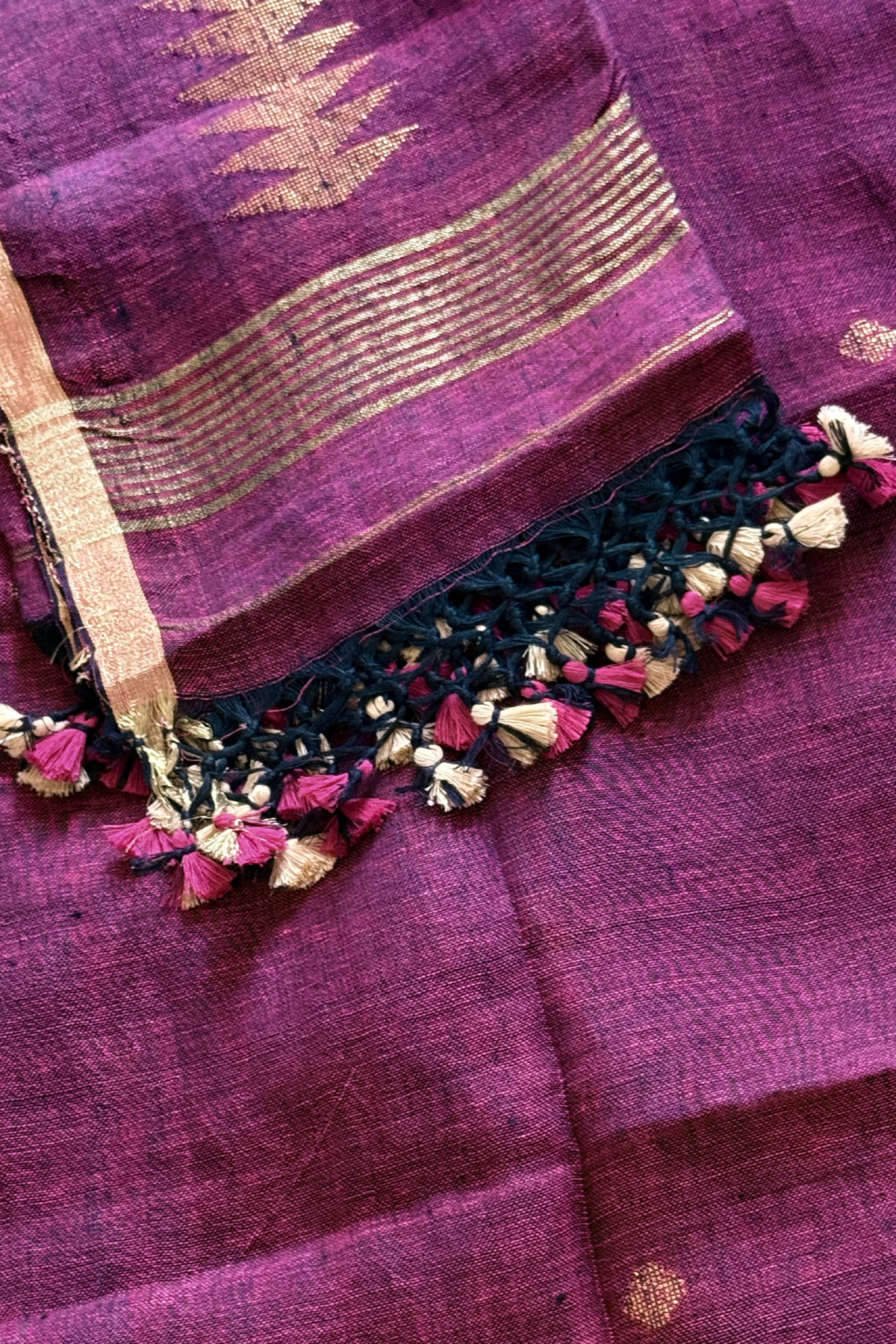 Jayshree Linen Jamdani 2 Pc Set – magenta