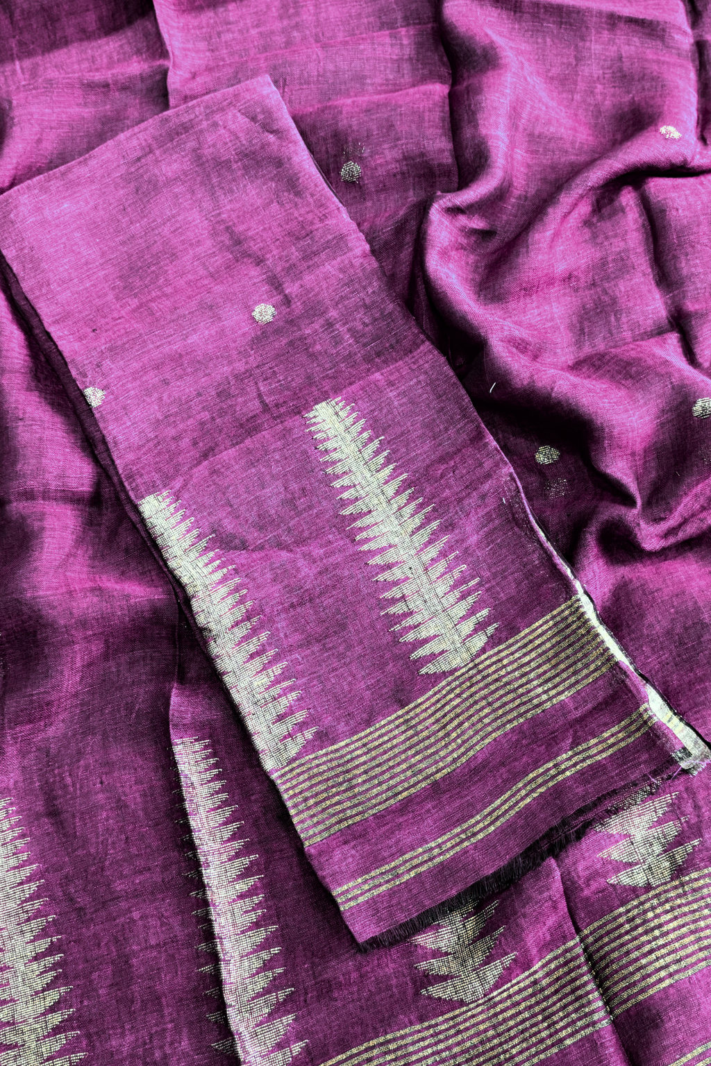 Jayshree Linen Jamdani 2 Pc Set – magenta