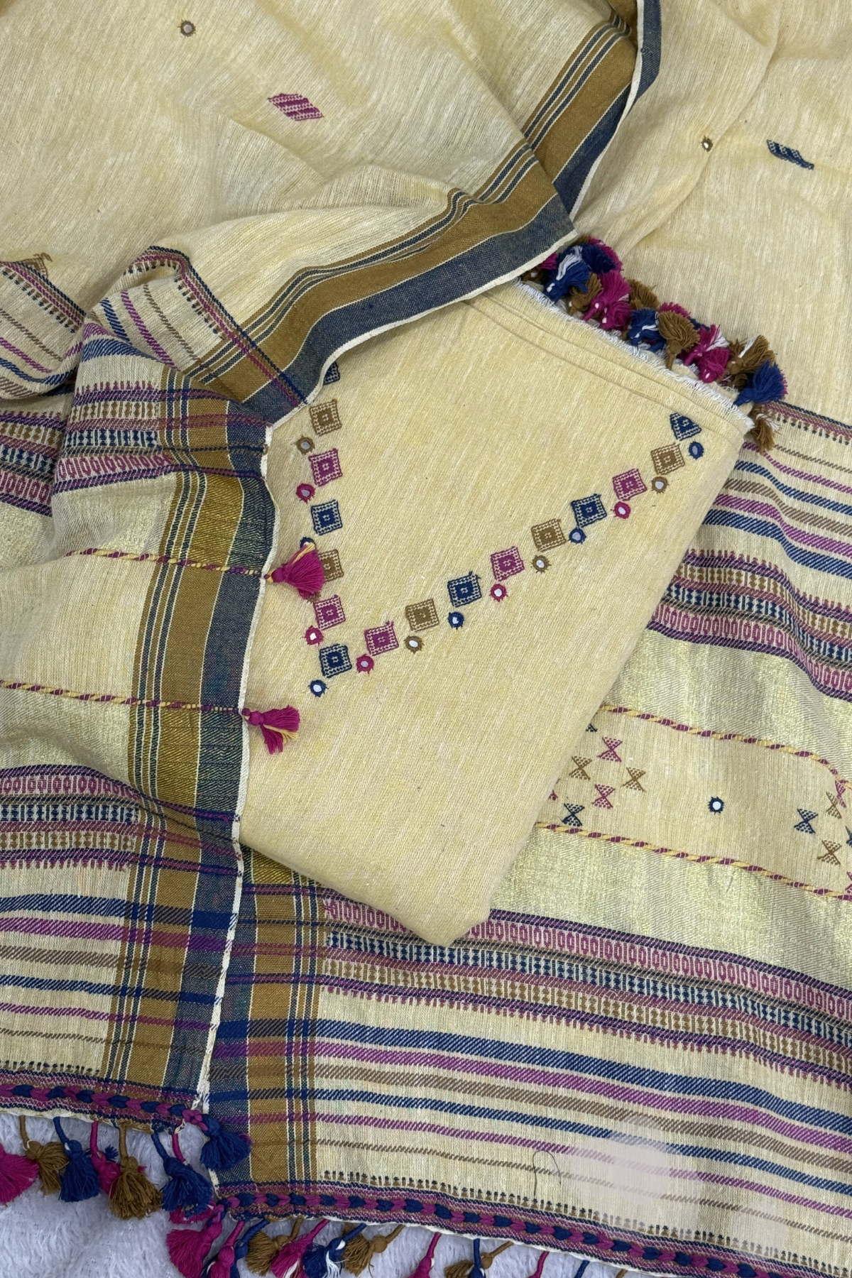 Bhujodi -  Light Yellow