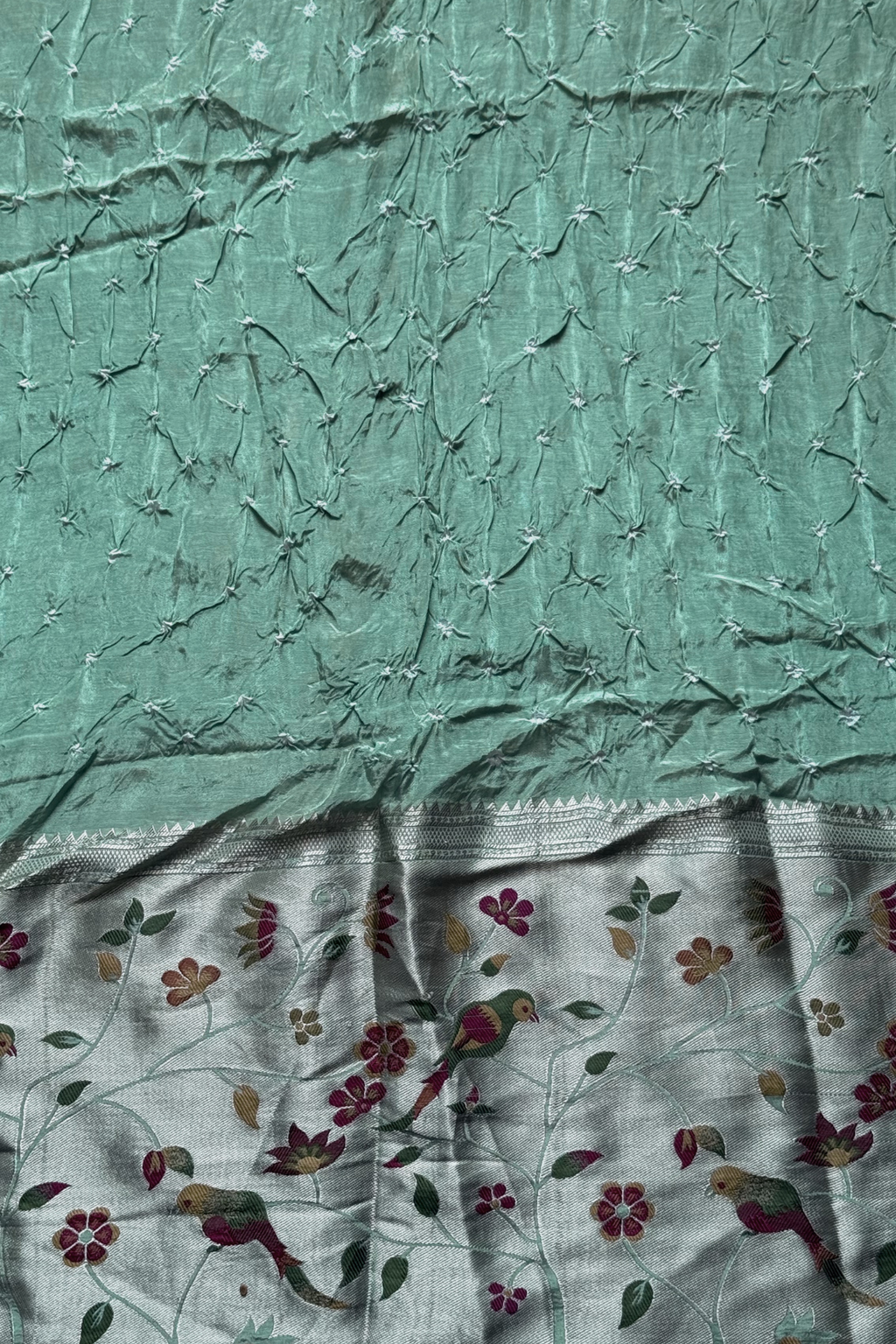 Bandhani With Paitani border - Light Leaf Green