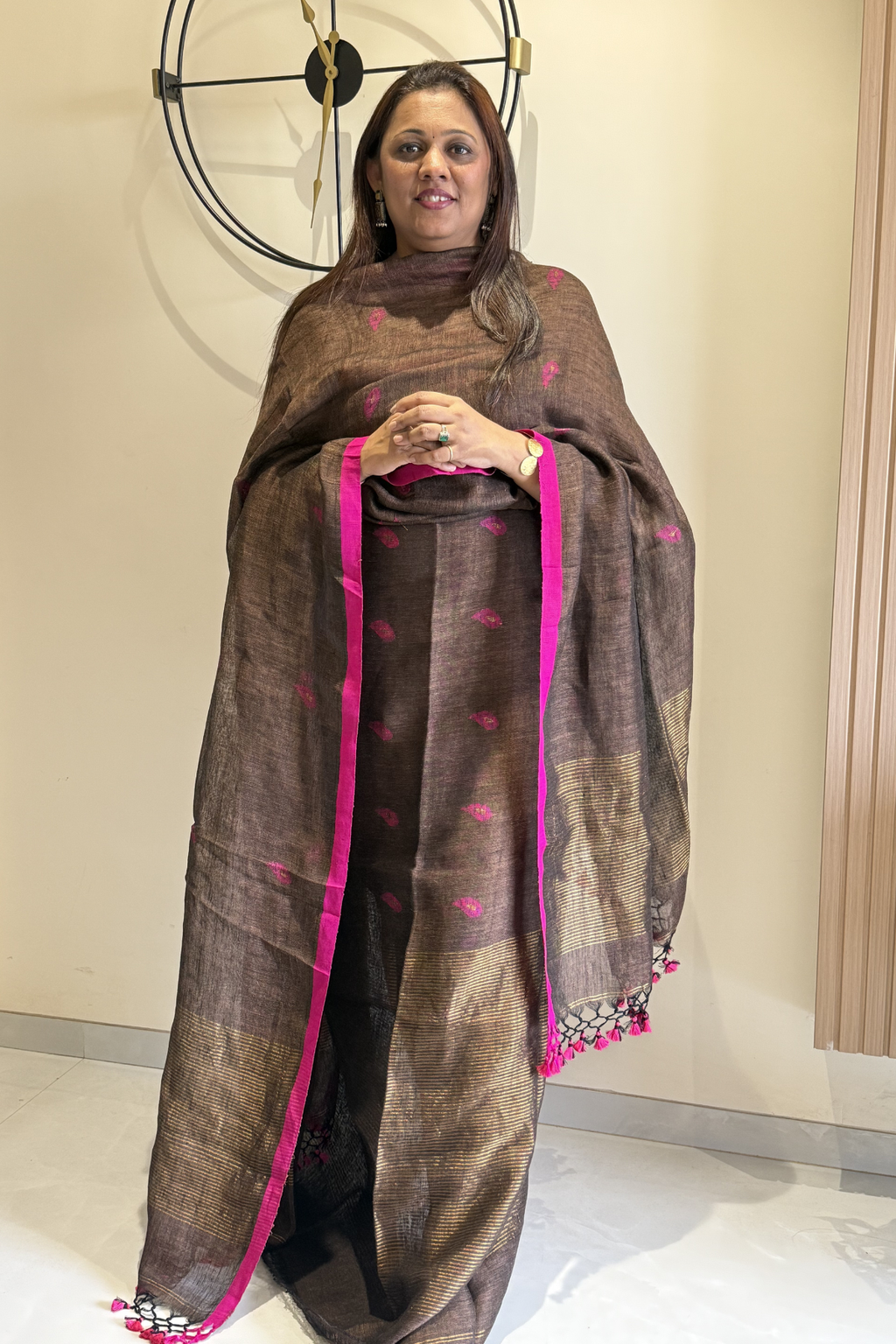 Jayshree Linen Jamdani 2 Pc Set – Brown