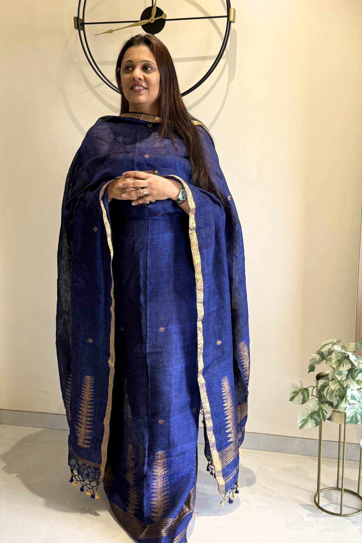 Jayshree Linen Jamdani 2 Pc Set – Royal Blue