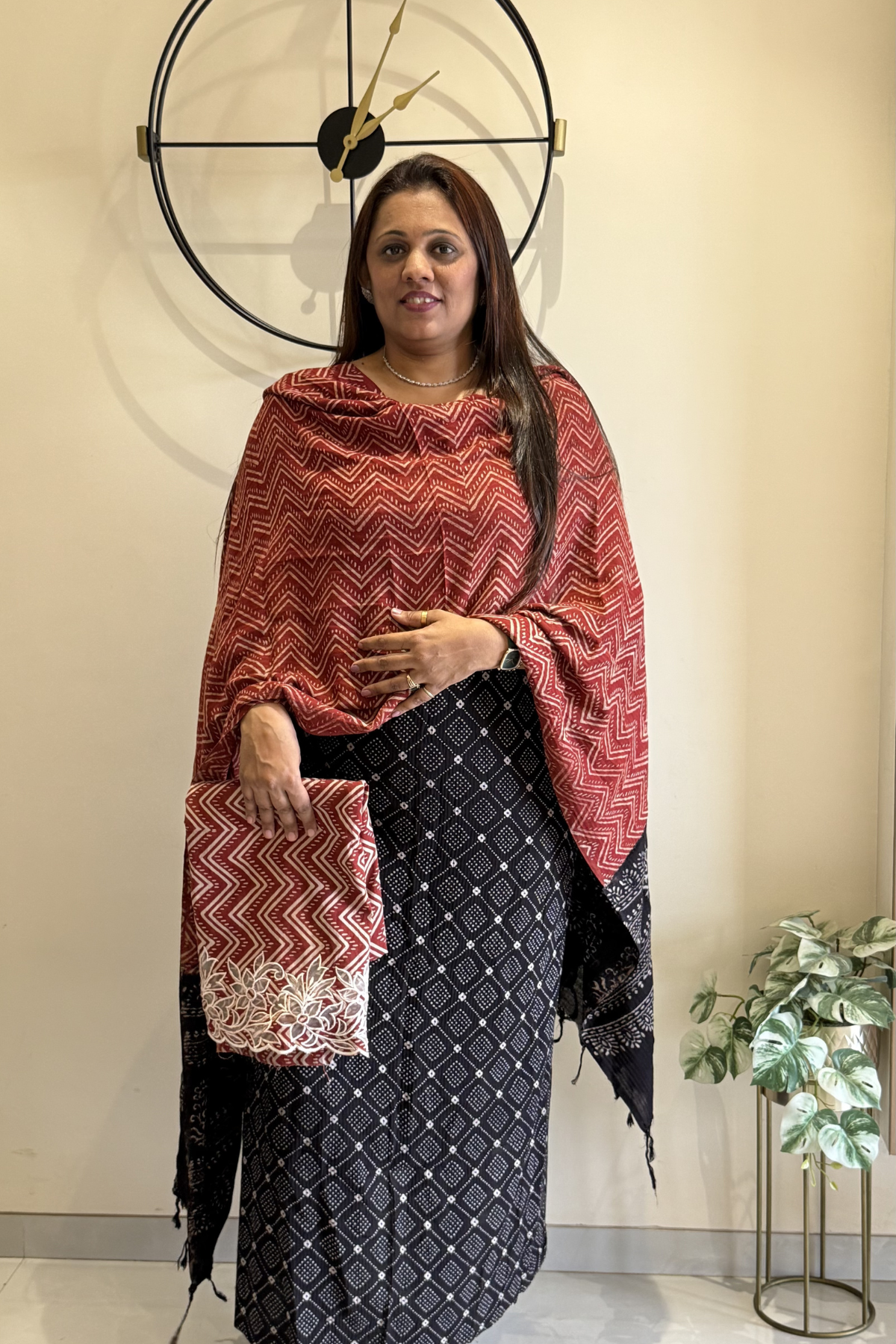 Natural Dye Pashmina Suit With cutwork - Black & Red