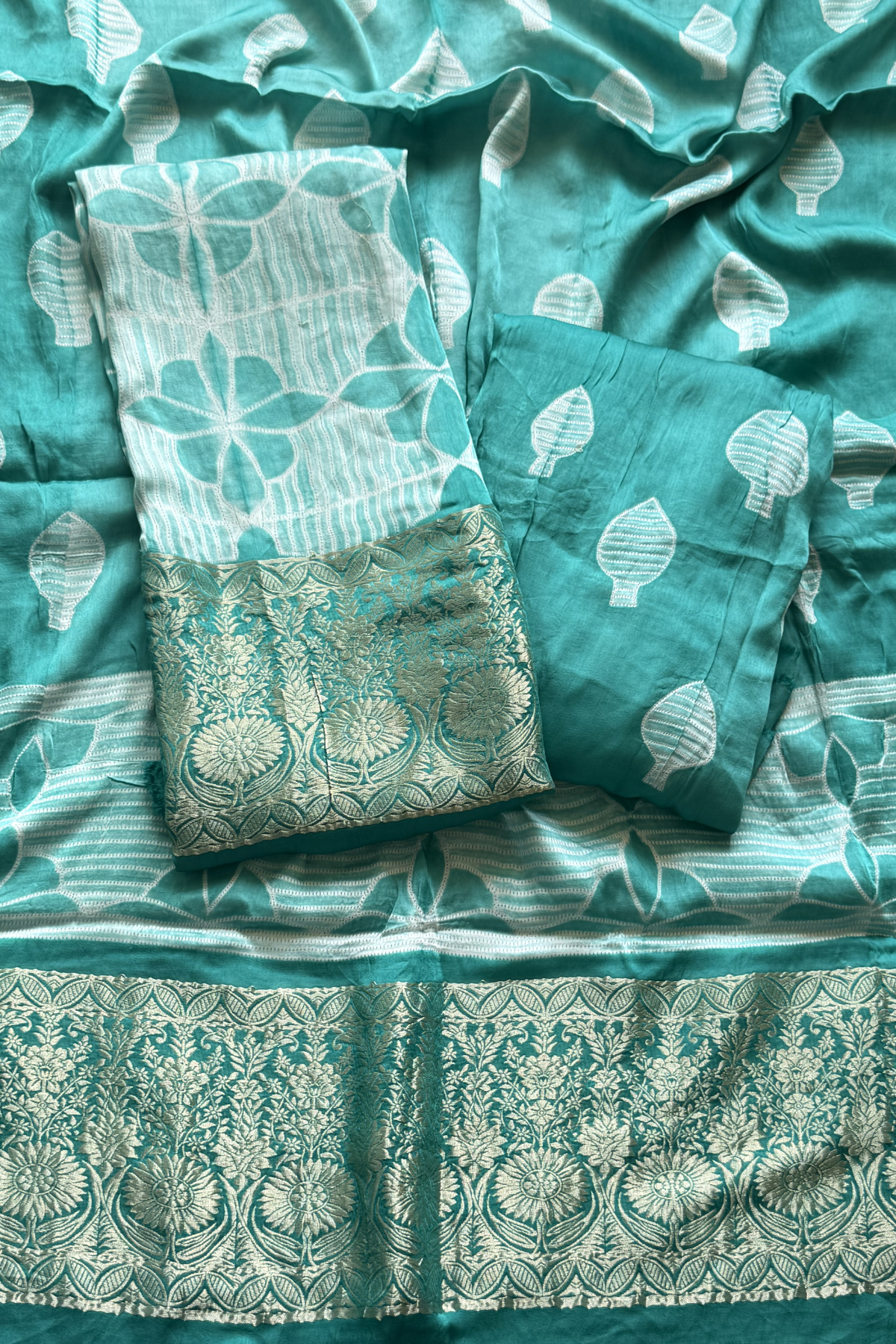 Pure Needle Shibori 3 Pc Suit with Lagadi Patta Border – Sea Green