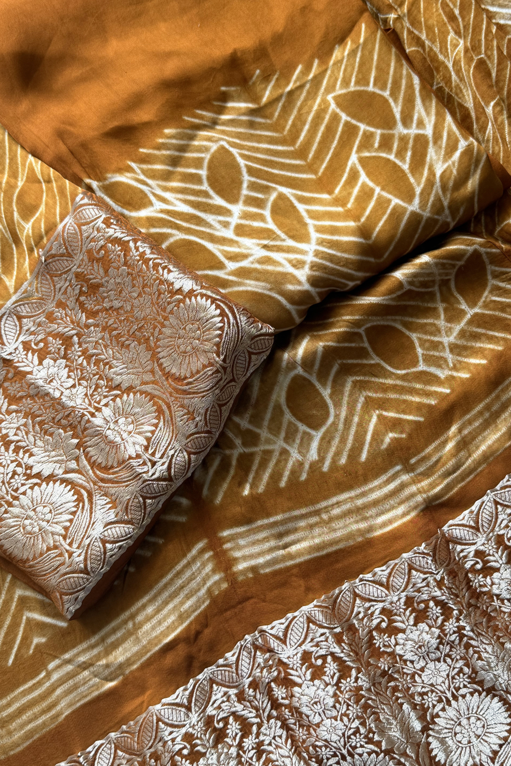 Pure Needle Shibori 3 Pc Suit with Lagadi Patta Border – Ochre