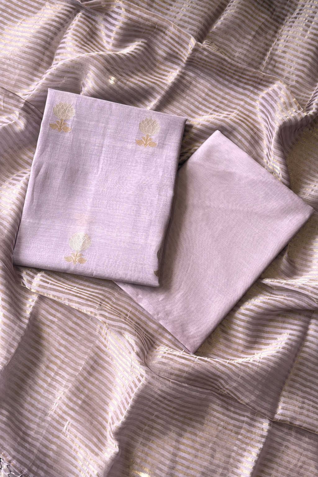 Pure Mul Chanderi With Kadwa Weaving - Light Lavender