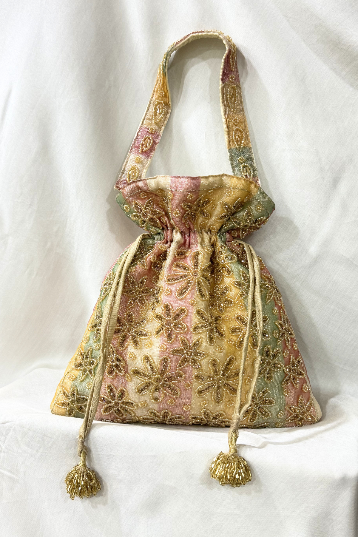 Jaco Pearl Flowers potli Bag - Colorful