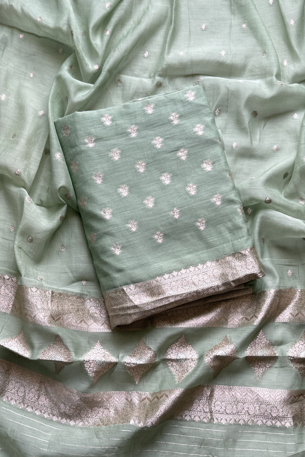 Pure Mul Chanderi Banarasi Weaving Suit Set - Pista Green