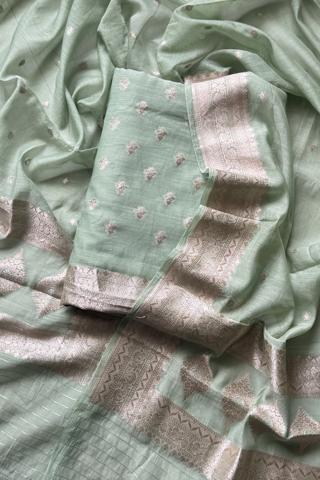 Pure Mul Chanderi Banarasi Weaving Suit Set - Pista Green