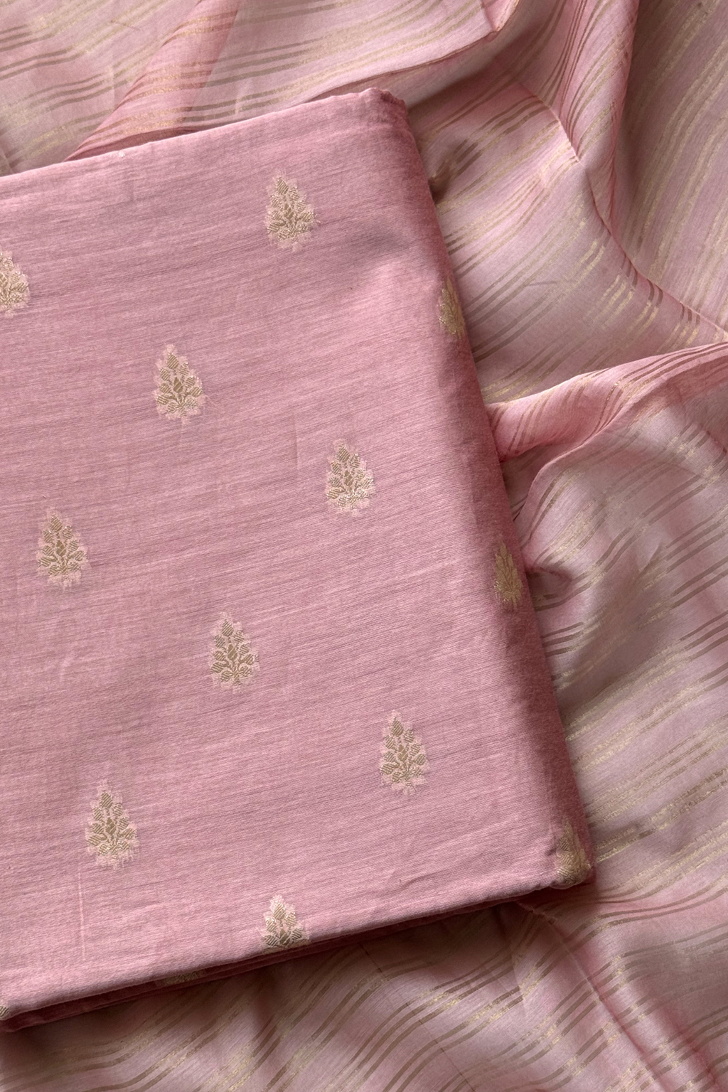 Pure Mul Chanderi Banarasi Weaving Suit Set - Light Onion Pink