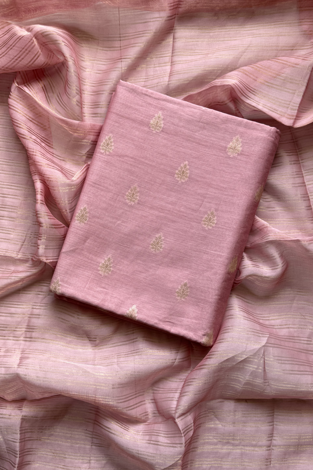 Pure Mul Chanderi Banarasi Weaving Suit Set - Light Onion Pink