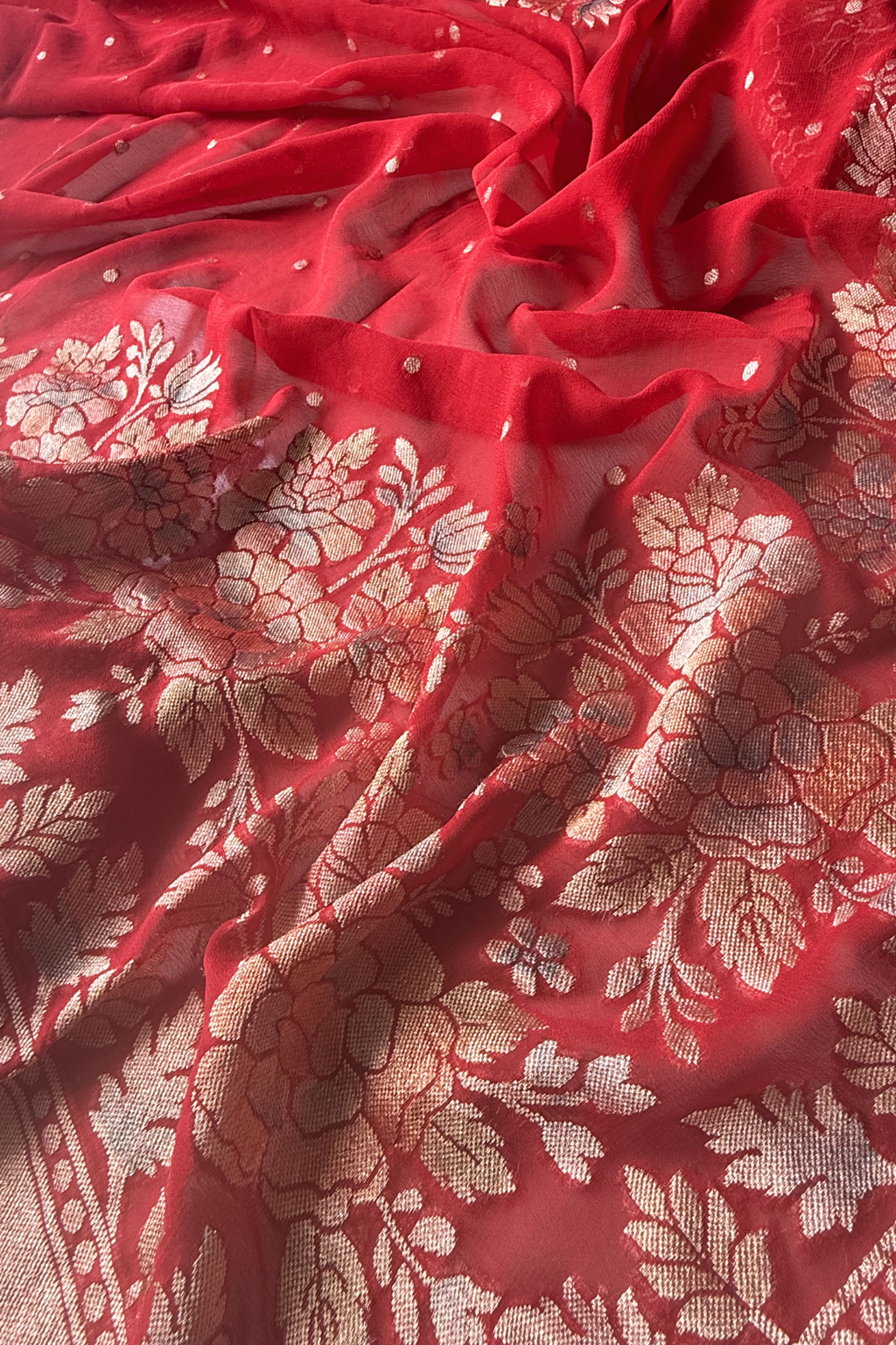 Banarasi Weaving With Brush Paint 3 pc suit set - Red