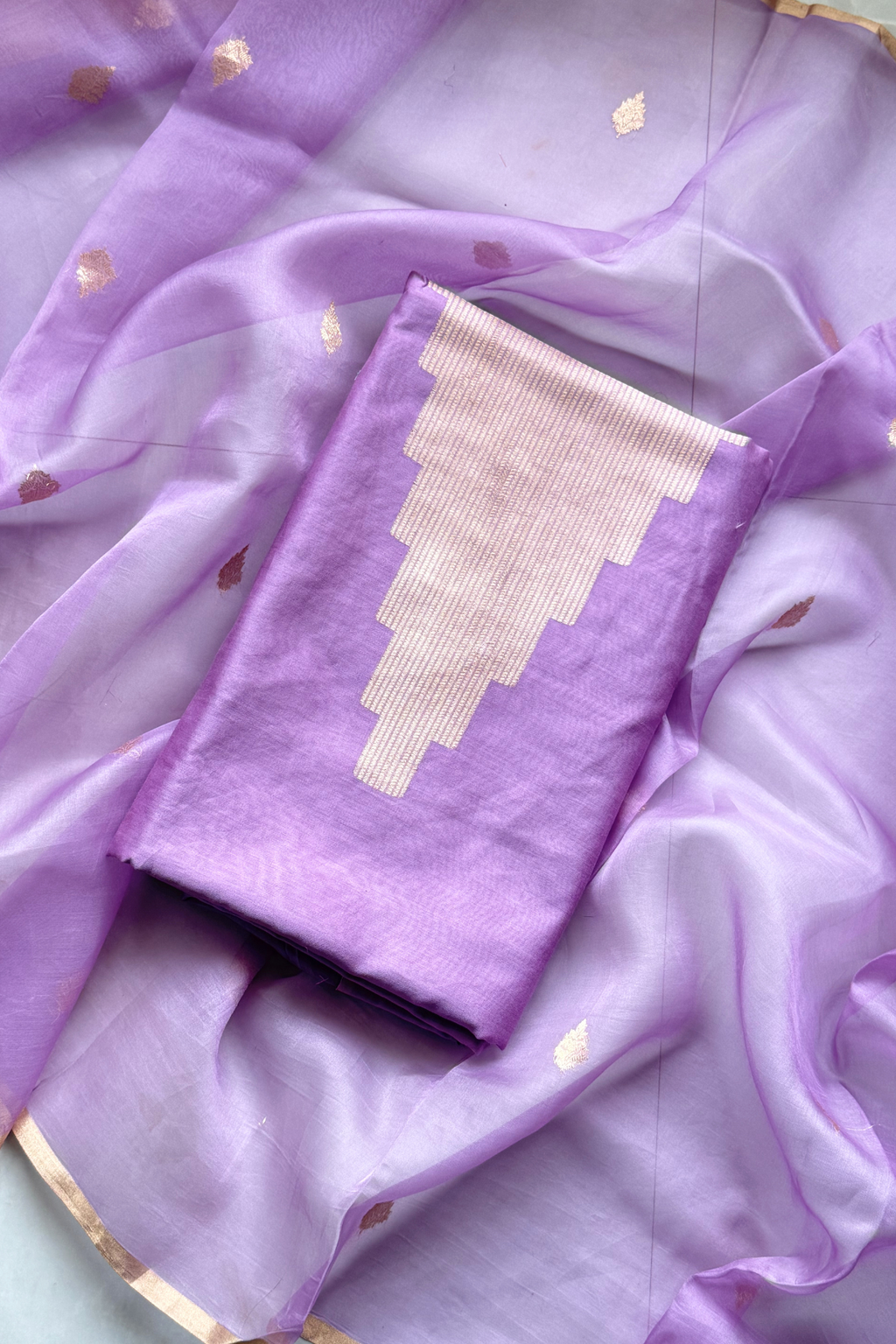 Banarasi Weaving Suit Set - Lavender
