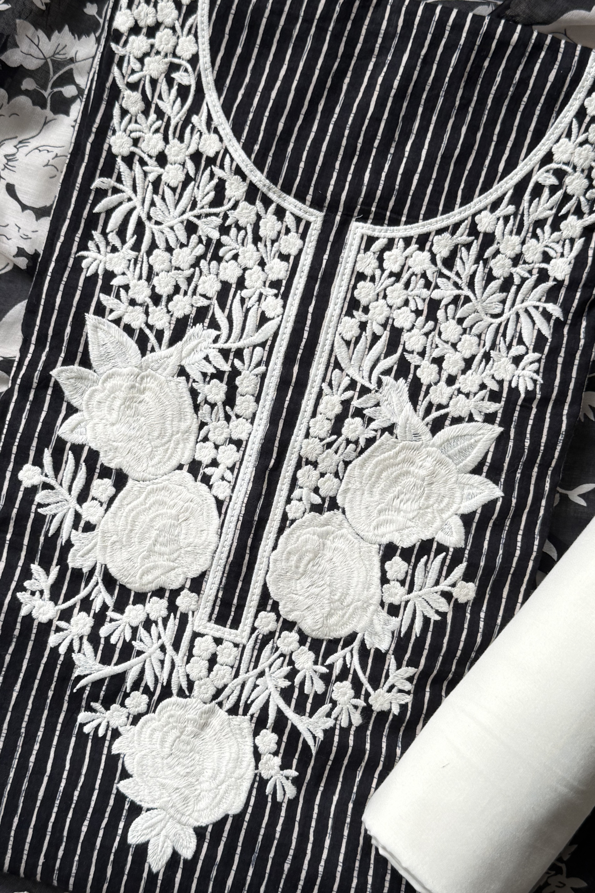 Pure Georgette With Parsi Work Unstitched Suit Set - Black