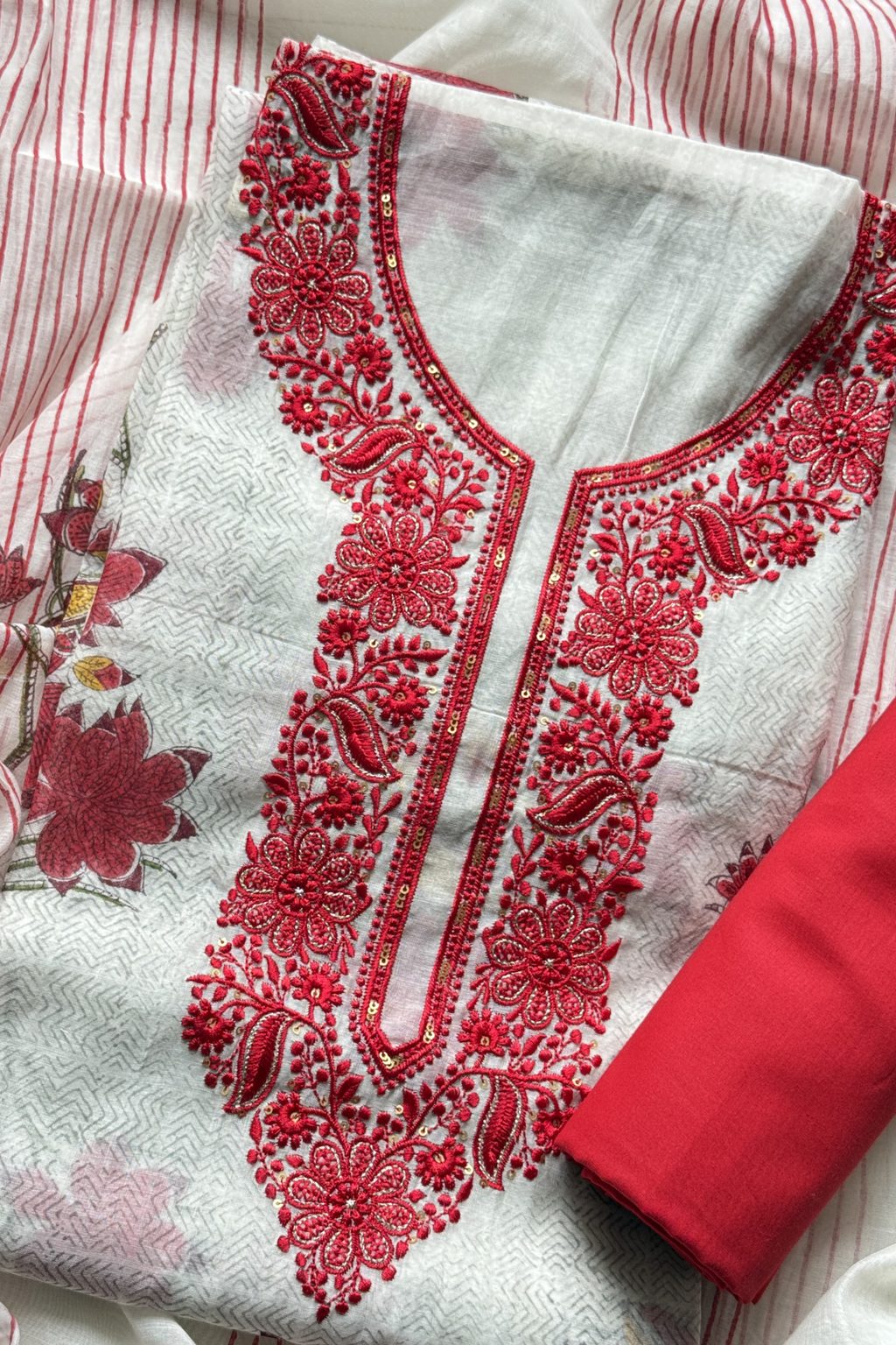 Mul Cotton With Embroidery Work Unstitched Suit Set - Off White