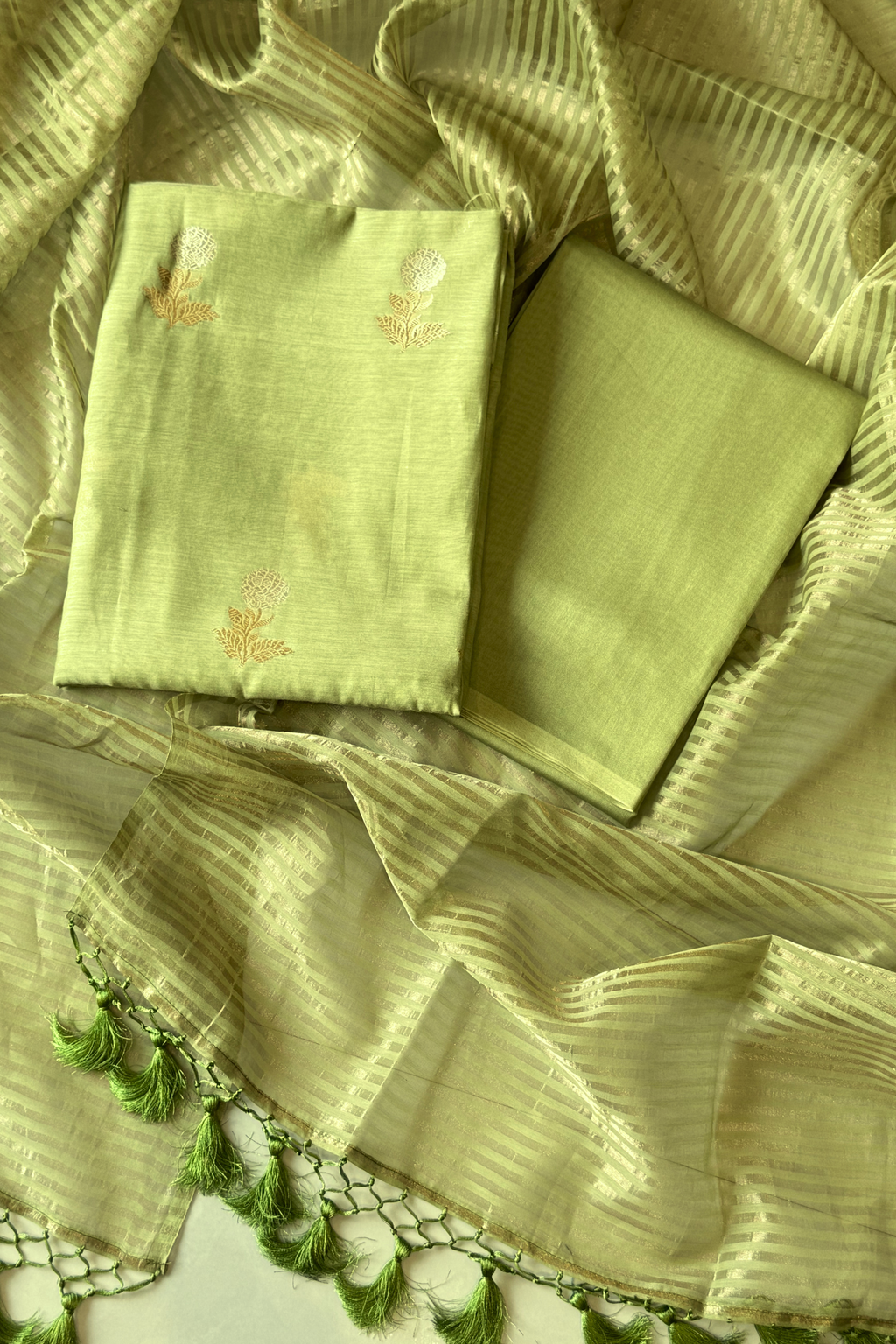 Pure Mul Chanderi With Kadwa Weaving - Parrot green