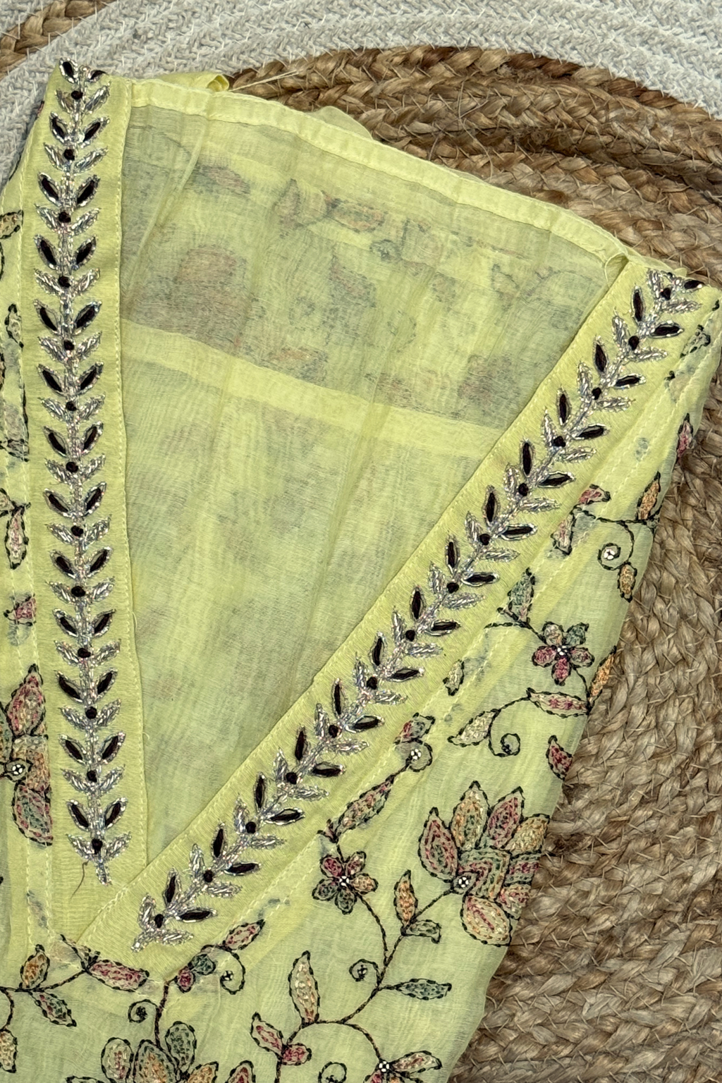 Embroiderd Mul Chanderi 2 pc Suit Suit - Lemon Yellow