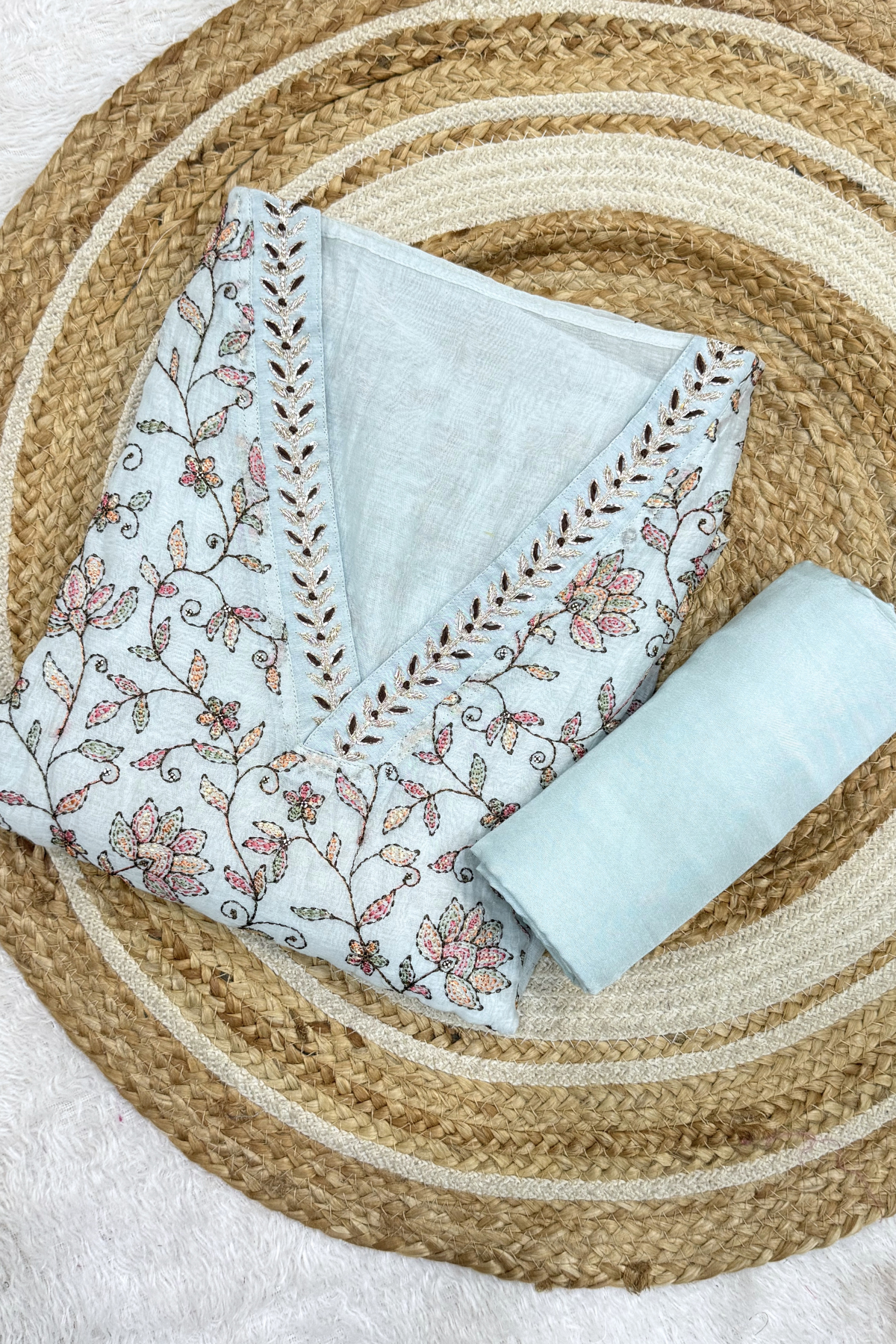 Embroiderd Mul Chanderi 2 pc Suit Suit - Light Blue