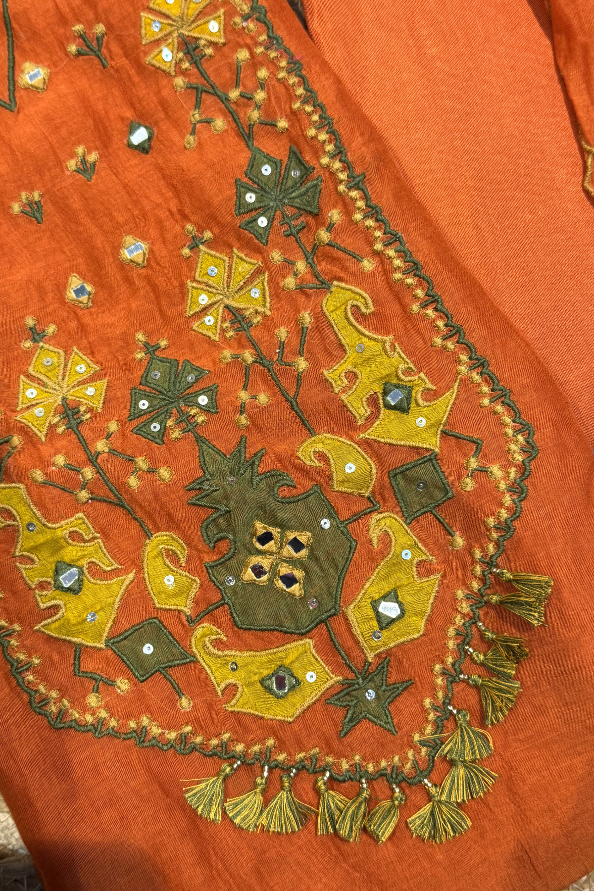 Applique Work Mul Chanderi 3 pc Suit Suit - Rust orange