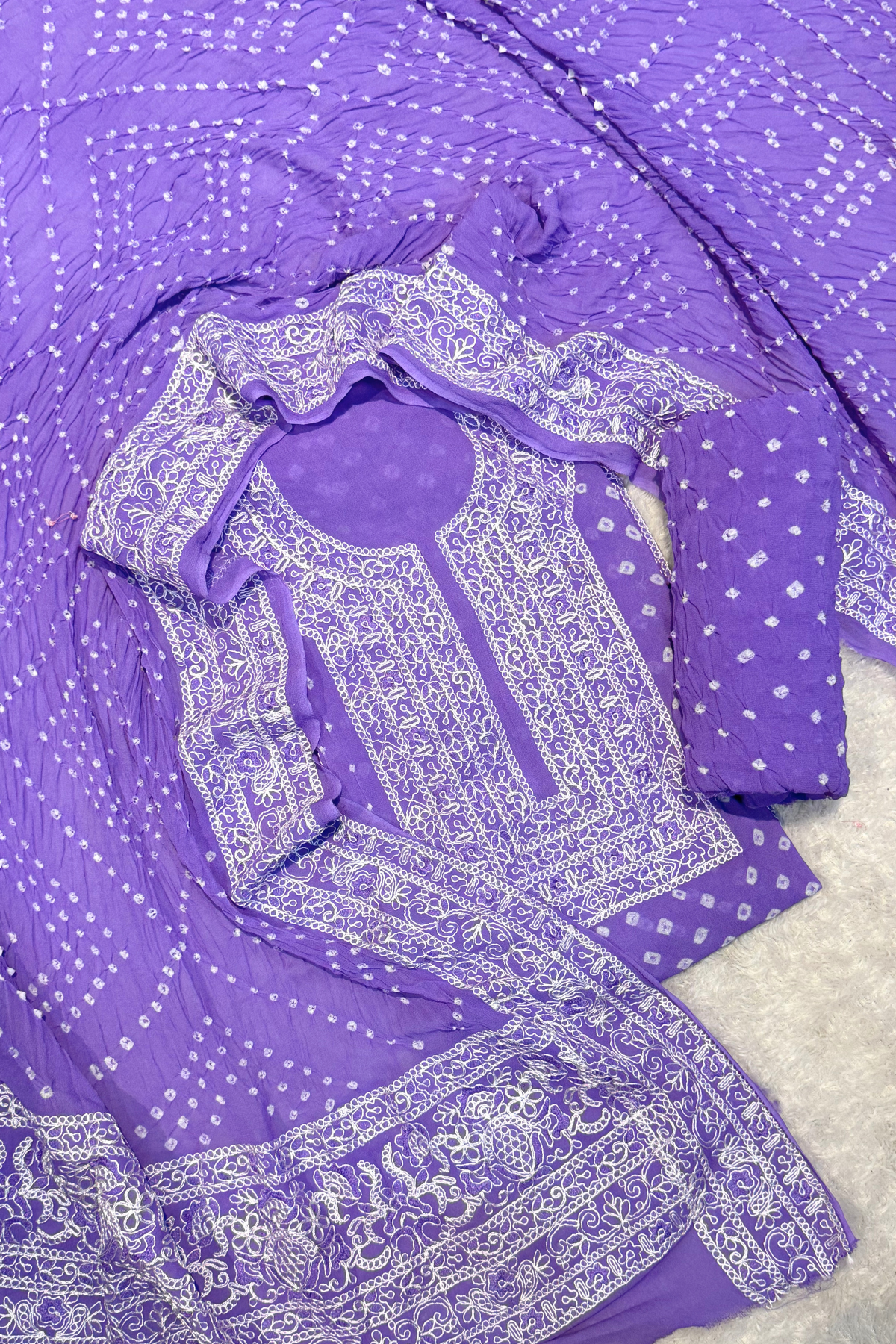 Lucknowi style thread work with bandhej - lavender
