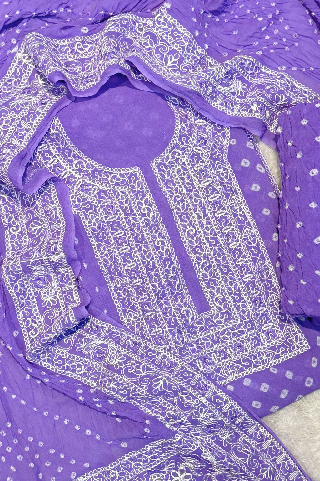 Lucknowi style thread work with bandhej - lavender