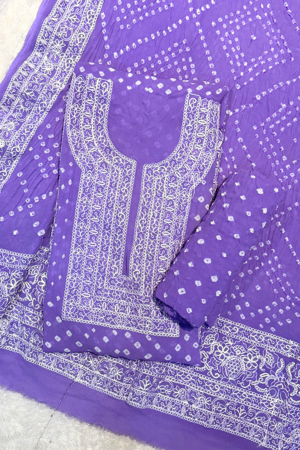 Lucknowi style thread work with bandhej - lavender