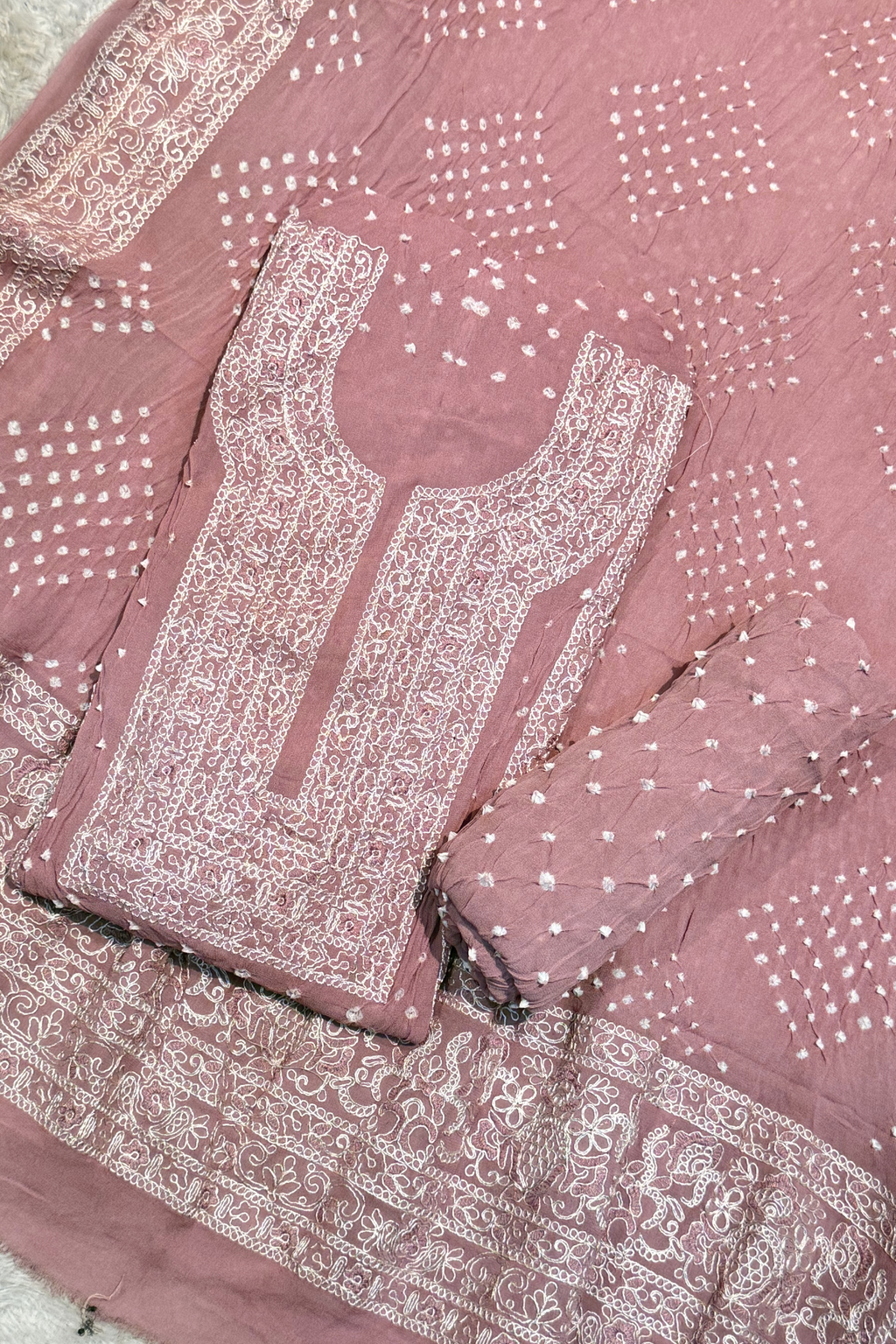 Lucknowi style thread work with bandhej - dusty pink