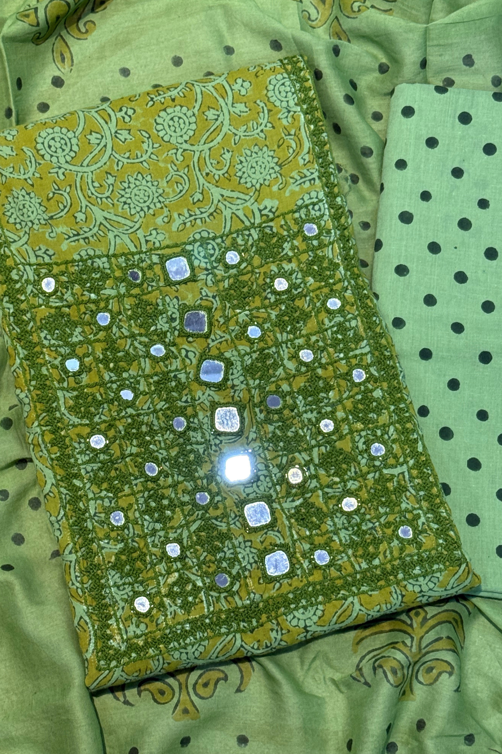Pure Cotton Mirror Work 3 Piece Unstitched Suit Set - Light green