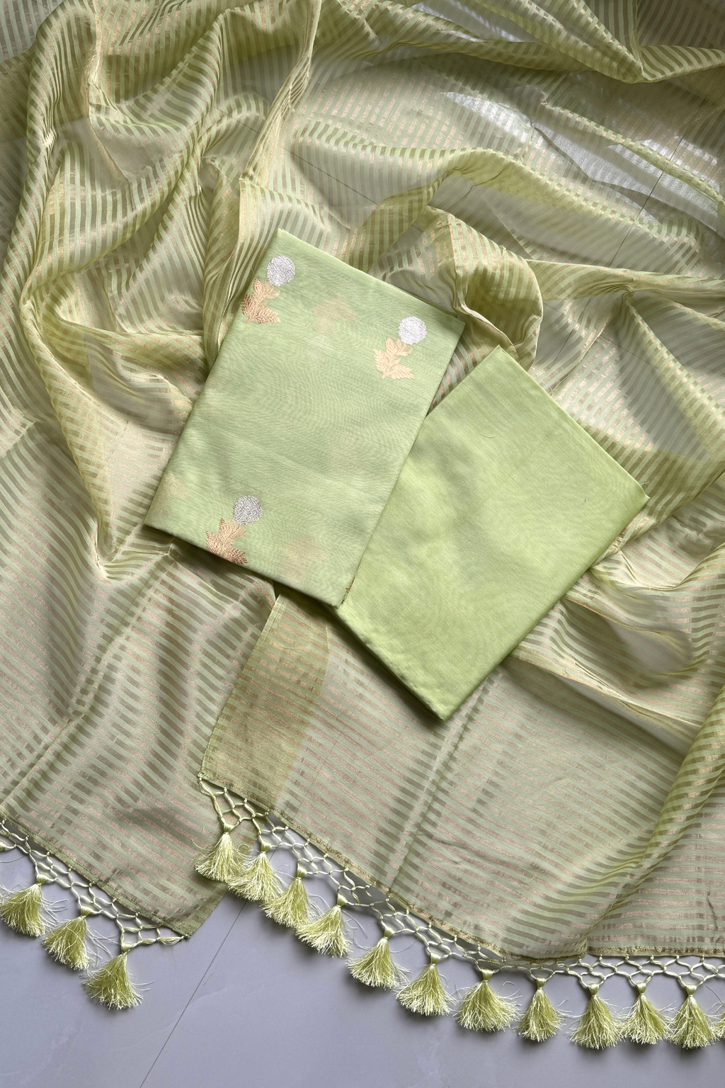 Pure Mul Chanderi With Kadwa Weaving - Light Pista Green