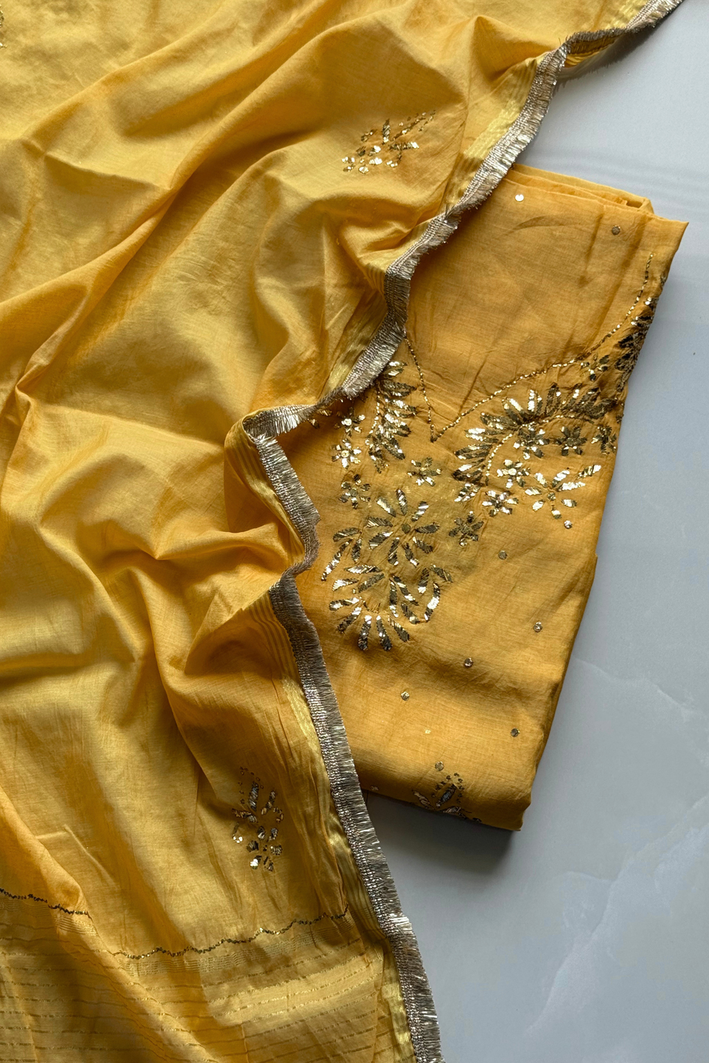 Pure Mul Chanderi Mukesh Kamdani Lucknowi Work 2-Piece Dress Suit – Yellow