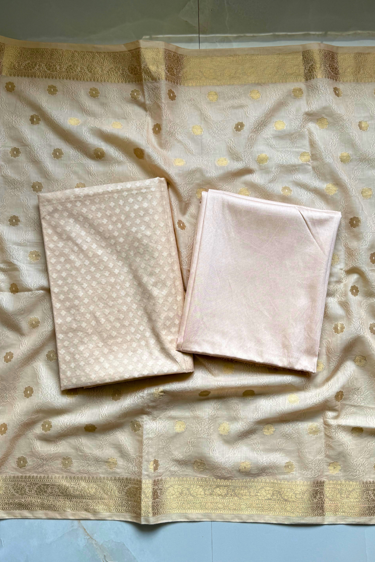 Pure Mul Chanderi With Kadwa Weaving - Cream Golden