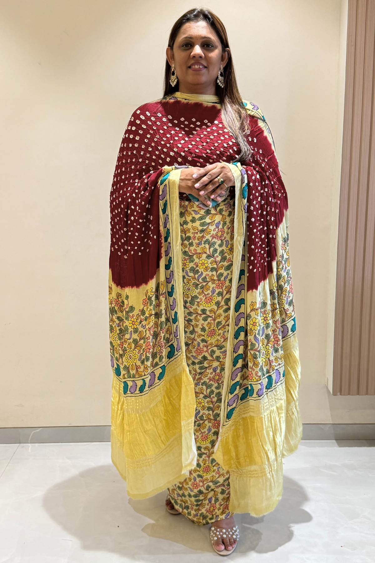 Bandhej With Kalamkari Print - 3 pc Unstiched Suit Set - Maroon & Creme