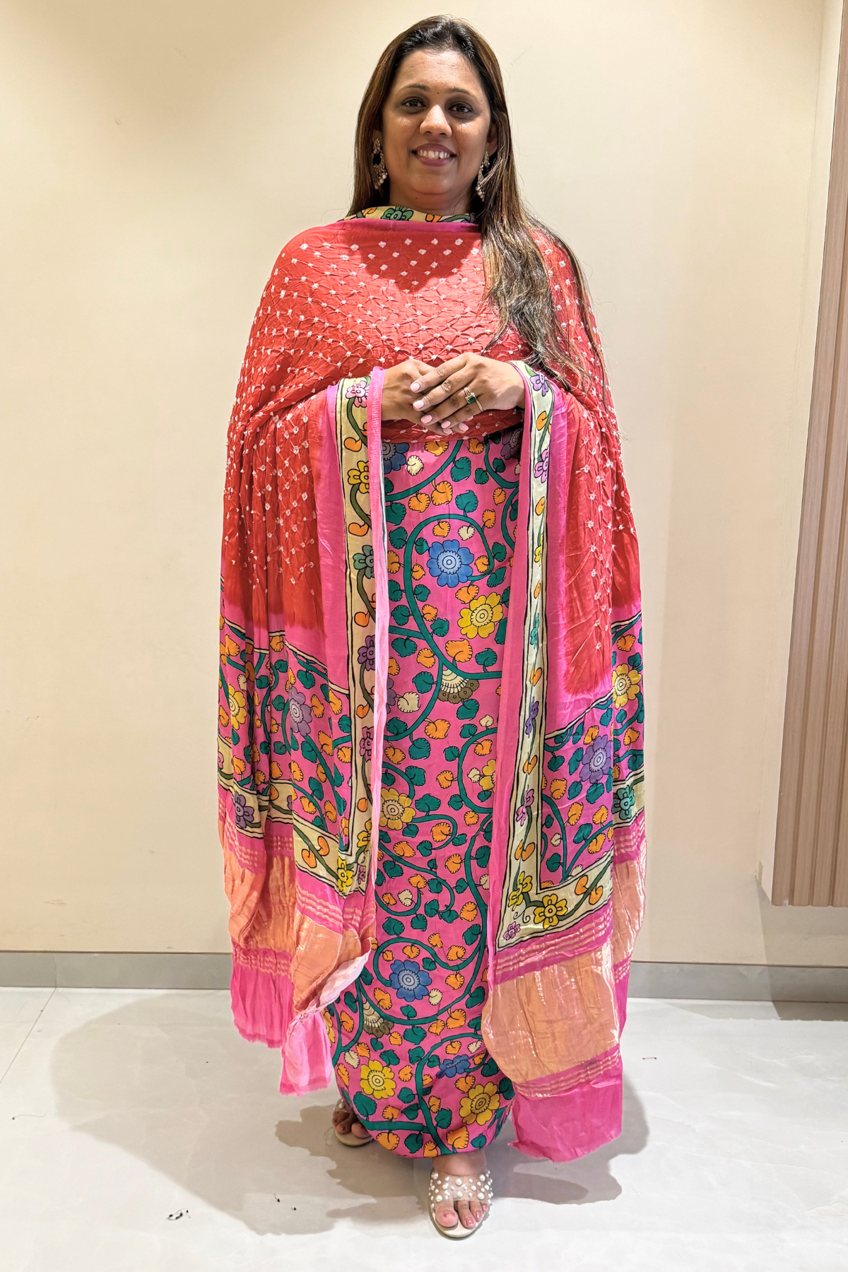 Bandhej With Kalamkari Print - 3 pc Unstiched Suit Set - Neon pink & Light red