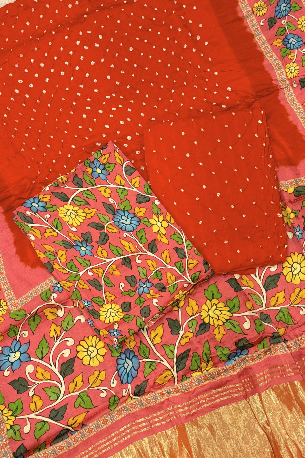 Bandhej With Kalamkari Print - 3 pc Unstiched Suit Set - Orange & Onion pink