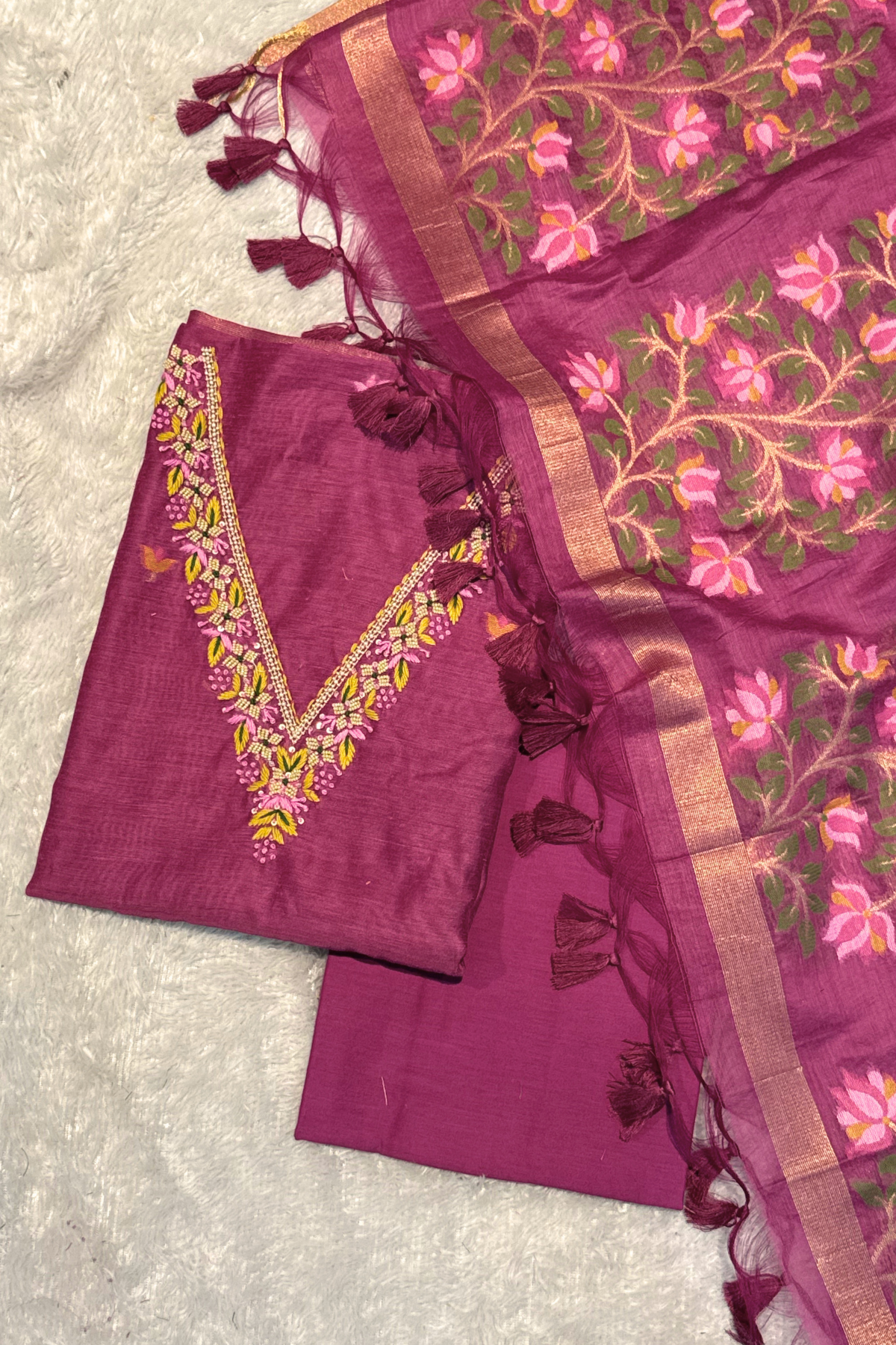 Chanderi Jamdani 3 Piece Suit Set - Magenda