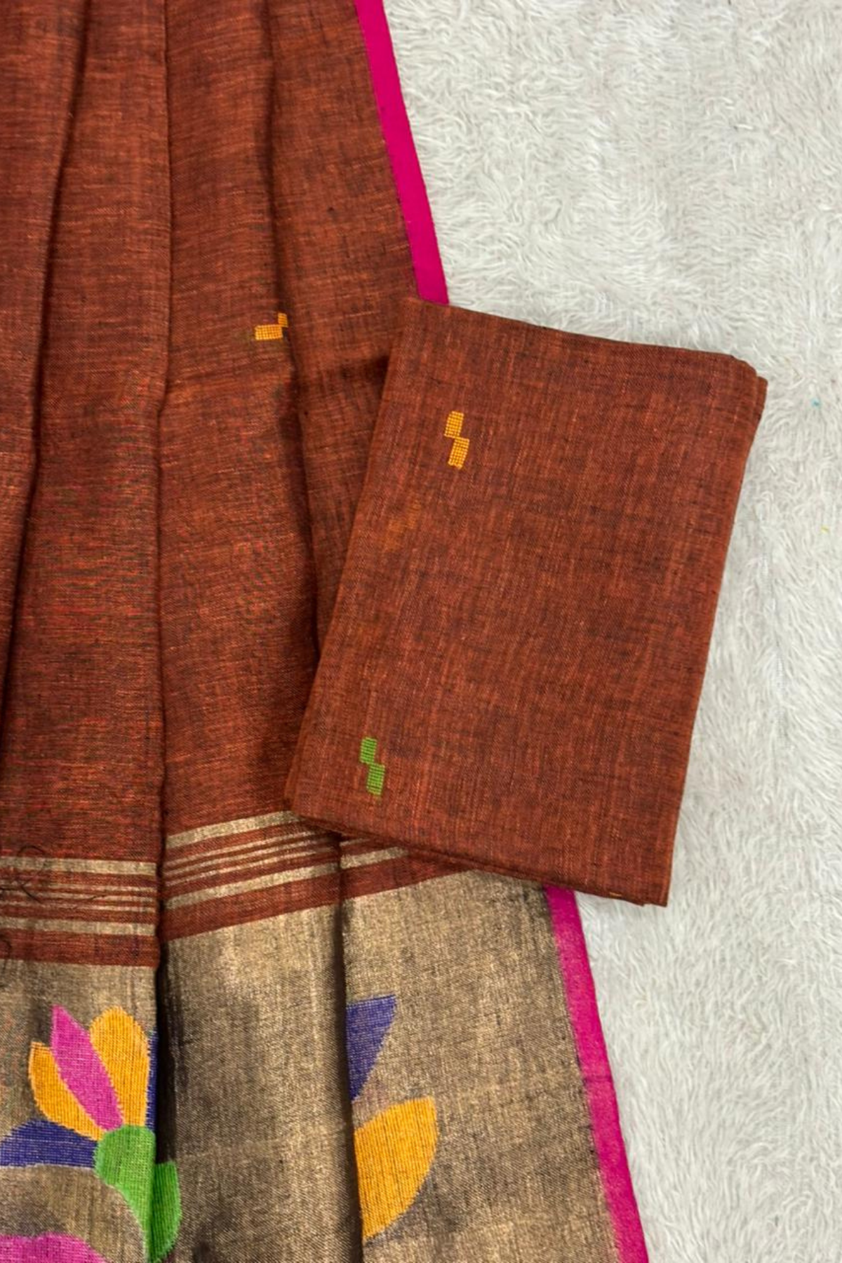 Linen Paithani Jamdani 2 Pc Set – Rust Orange