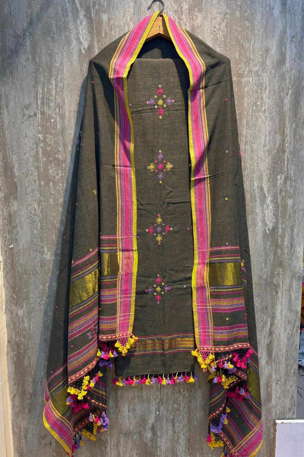 Bhujodi(Kala Cotton)3 piece suit set - Gray