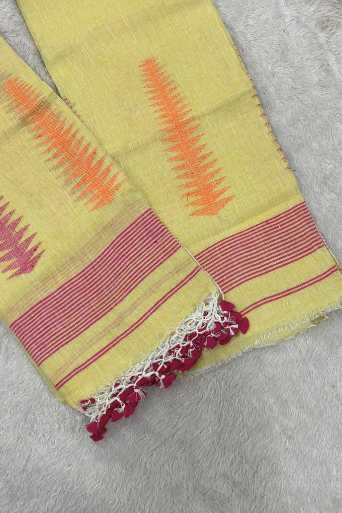 Jayshree Linen Jamdani 2 Pc Set – Light Lemon Yellow
