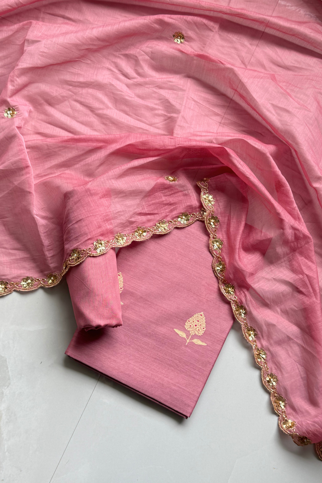 Pure Mul Chanderi Kadwa Weaving With Handwork  - Pink