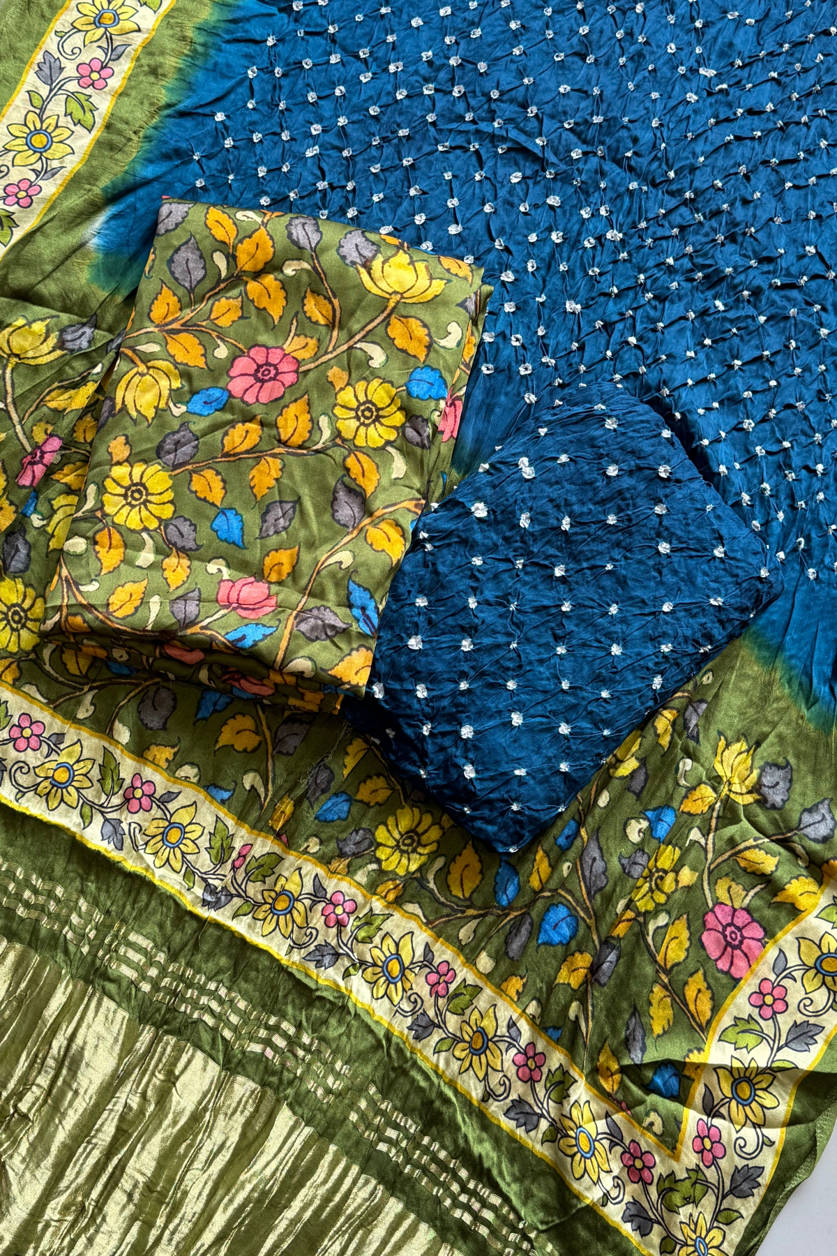 Bandhej With Kalamkari Print - 3 pc Unstiched Suit Set - Olive Green & Peacock Green