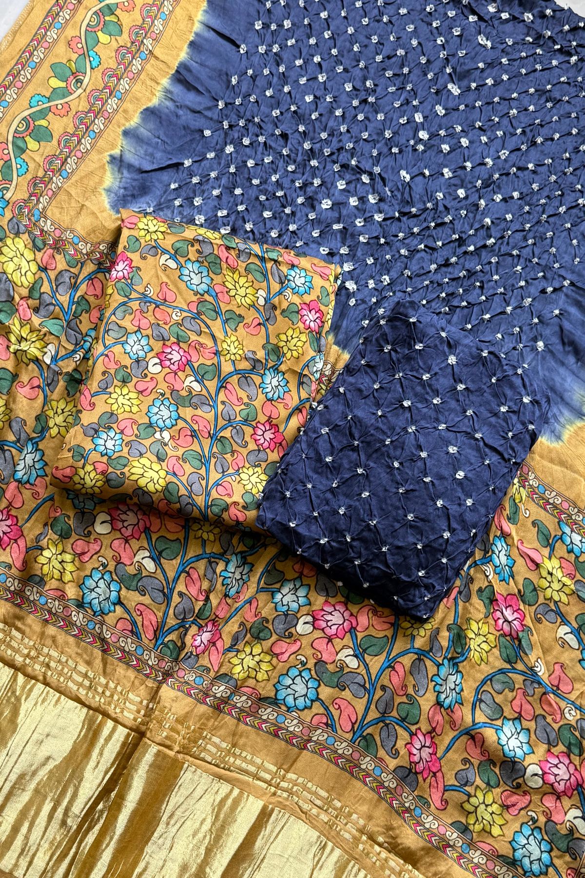 Bandhej With Kalamkari Print - 3 pc Unstiched Suit Set - Gray & Musttard Yellow