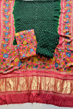 Bandhej With Kalamkari Print - 3 pc Unstiched Suit Set - Green & Pinkish Red