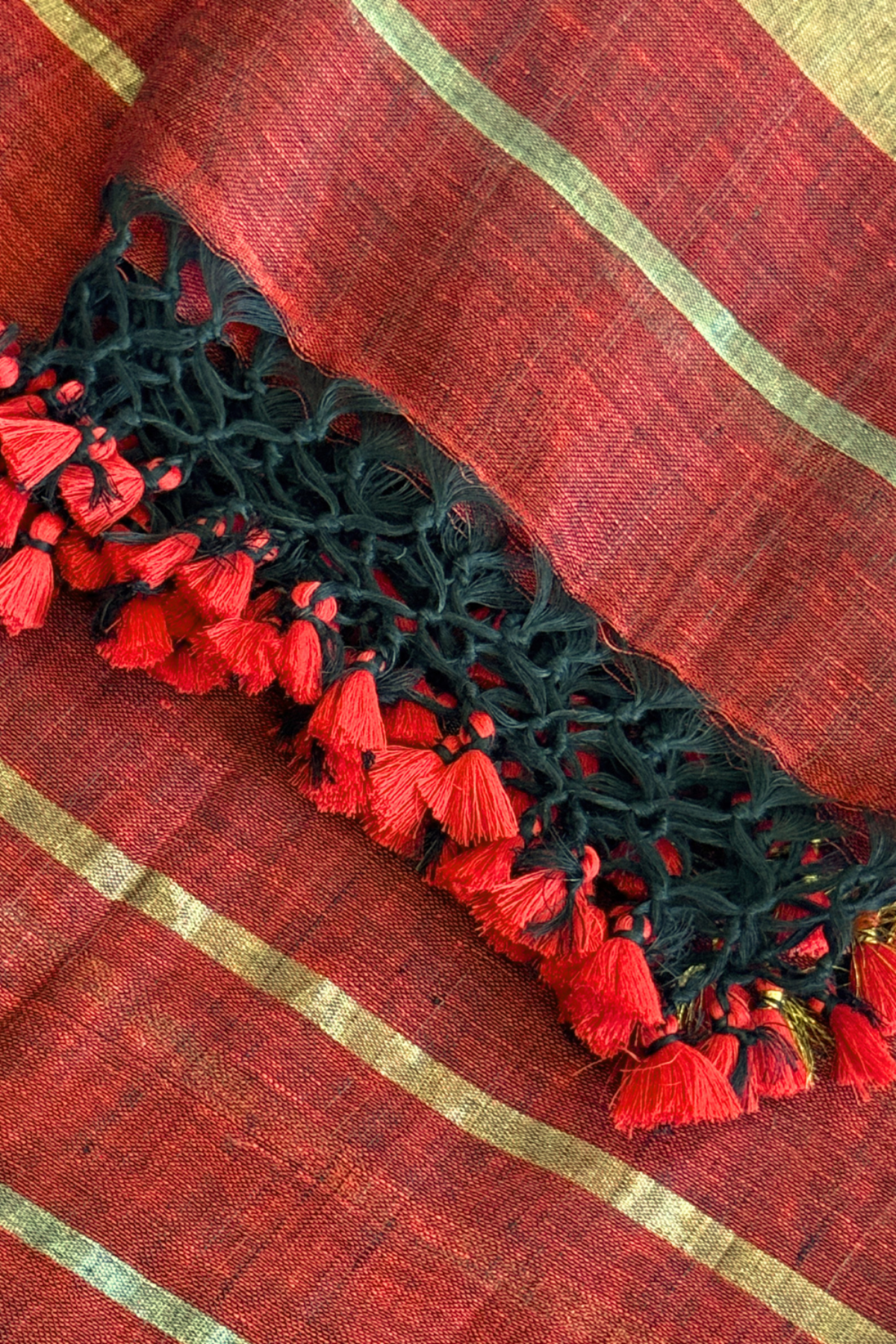 Jayshree Linen Jamdani 2 Pc Set – Red